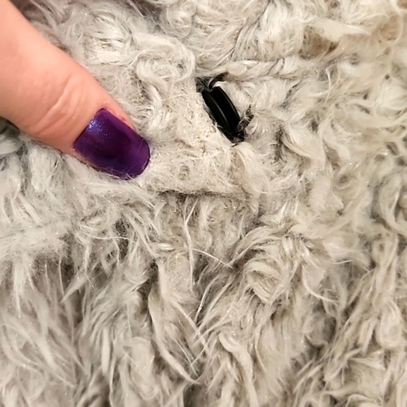 Faux Fur Coat - Picture 4 of 11